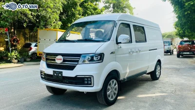 Xe van số tự động nhập khẩu