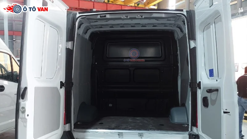 Xe tải Van Gaz Sobol NN 6 chỗ ngồi 550kg