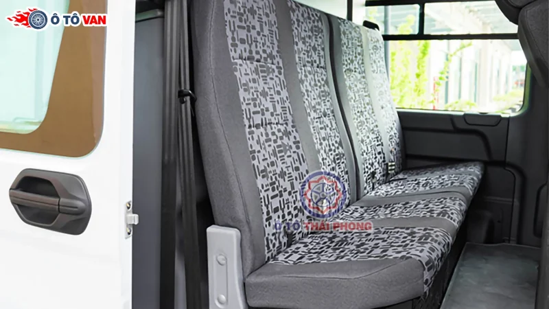 Xe tải Van Gaz Sobol NN 6 chỗ ngồi 550kg