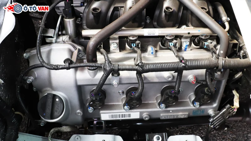 Xe tải van DFSK C35 2 chỗ 945Kg