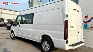 Xe tải van Ford Transit 3 chỗ, 6 chỗ ngồi phiên bản 940kg và 890kg