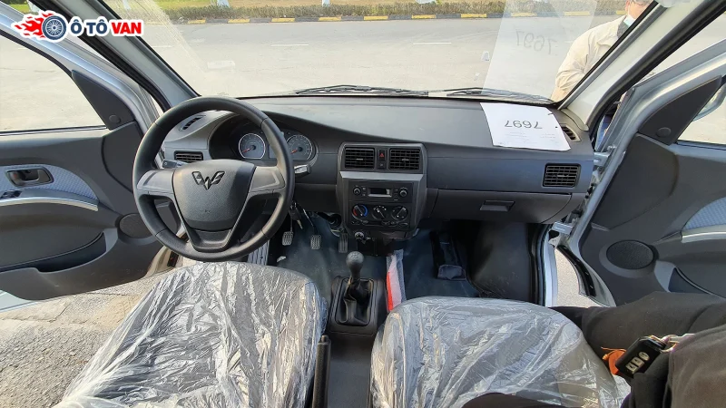 Xe tải van Wuling Brilliance 2 chỗ 500 kg