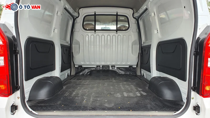 Xe tải Van Kenbo 2 chỗ 945kg động cơ xăng 1.3L