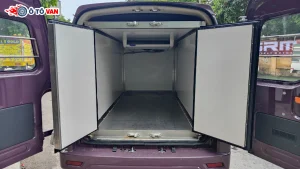 Xe tải Van Tera V thùng đông lạnh 850kg