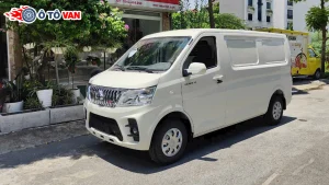 Xe tải van Tera V6 2 chỗ tải trọng 945kg