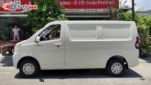 Xe tải van Tera V6 2 chỗ tải trọng 945kg