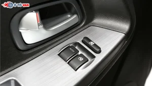 Xe tải van Tera V8 2 chỗ 945kg