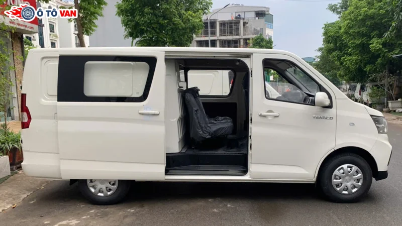 Xe van máy dầu sẽ ổn định và tiết kiệm nhiên liệu hơn Xe tải Van Tera V8 5 chỗ 800kg
