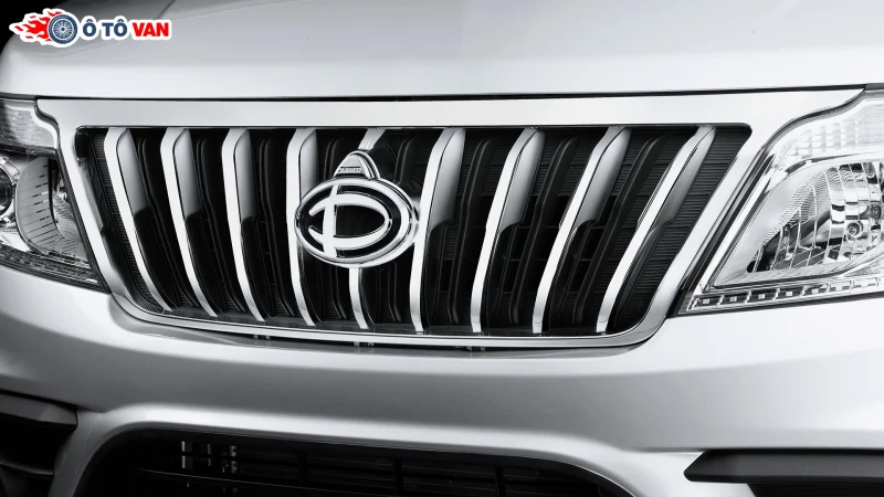 Xe tải Van Tera V8 5 chỗ 800kg