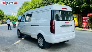 Xe van chở hàng giá tốt