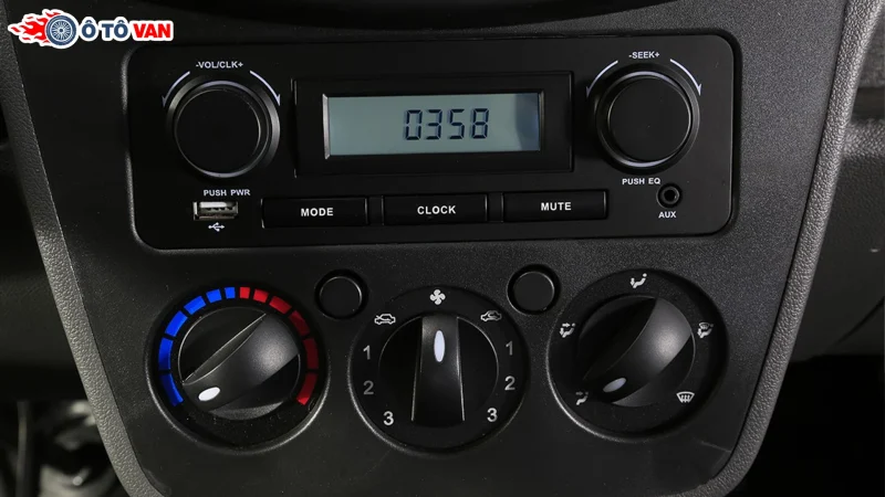 Xe tải Van Kenbo 5 chỗ 650kg