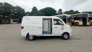 Xe tải Van SRM X30i Đông Lạnh -5 độ