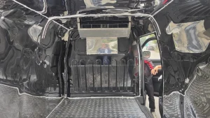 Xe tải Van Tera V Thùng bảo ôn 3 – 10 độ