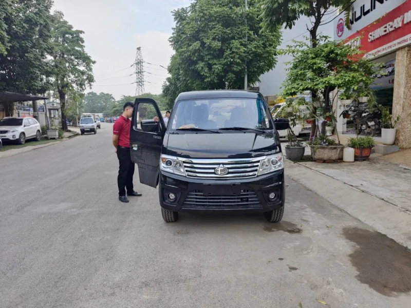 Xe tải Van Tera V Thùng bảo ôn 3 – 10 độ