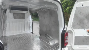 Xe tải Van Tera V Thùng bảo ôn 0 – 10 độ