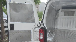 Xe tải Van Tera V Thùng bảo ôn 0 – 10 độ