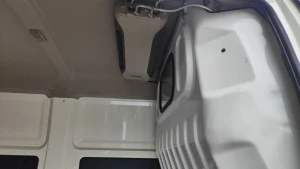 Xe tải Van Tera V Lắp Dàn Lạnh 18 – 28 độ chở rau củ quả