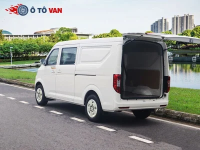 Báo giá xe tải van đông lạnh mới nhất