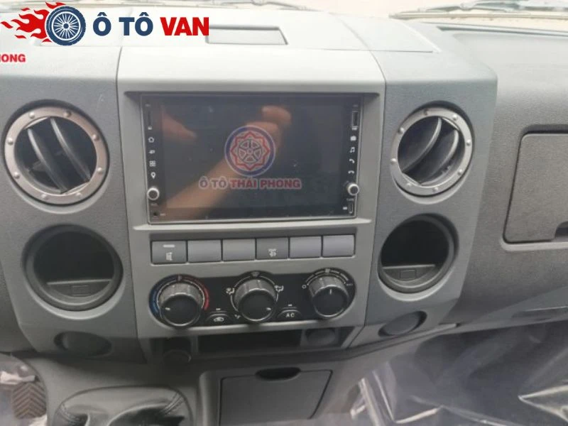 xe van mới nhất 2025 Công nghệ regenerative braking tiết kiệm năng lượng