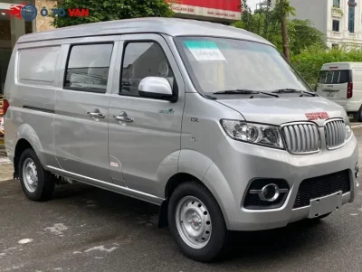 Cách lái xe tải van an toàn trên đường dài và trong đô thị