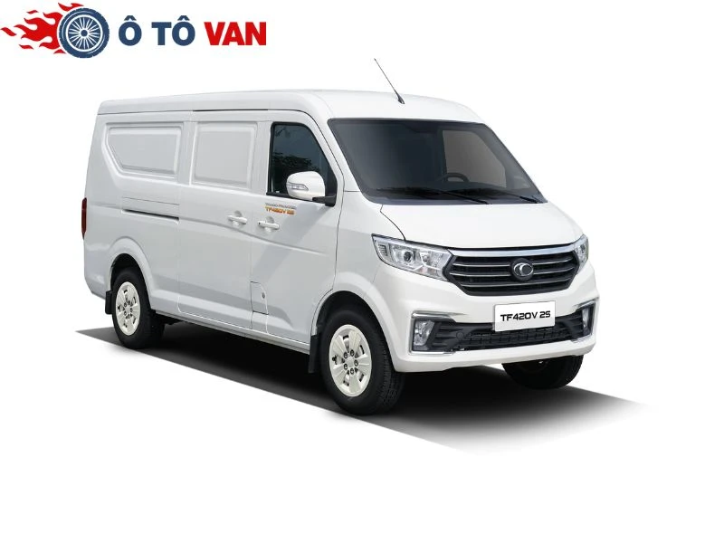 Thương hiệu xe tải van Thaco bền bỉ khi chạy đường dài