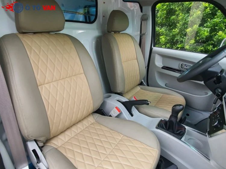 Xe tải van nhập khẩu Xe tải van nhập khẩu