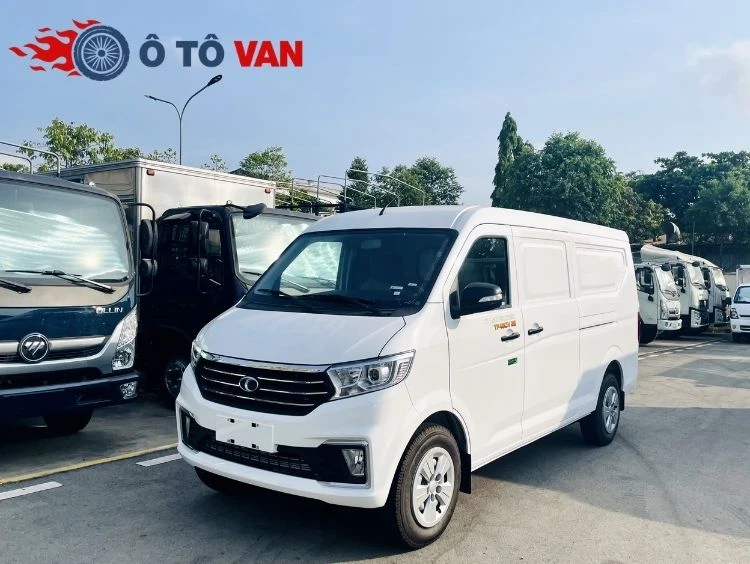 Xe tải van mới