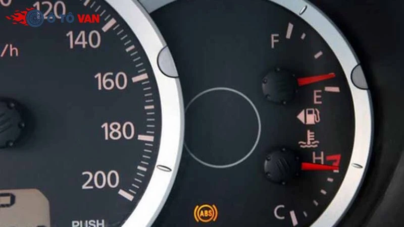 12 cách tiết kiệm nhiên liệu xe tải van