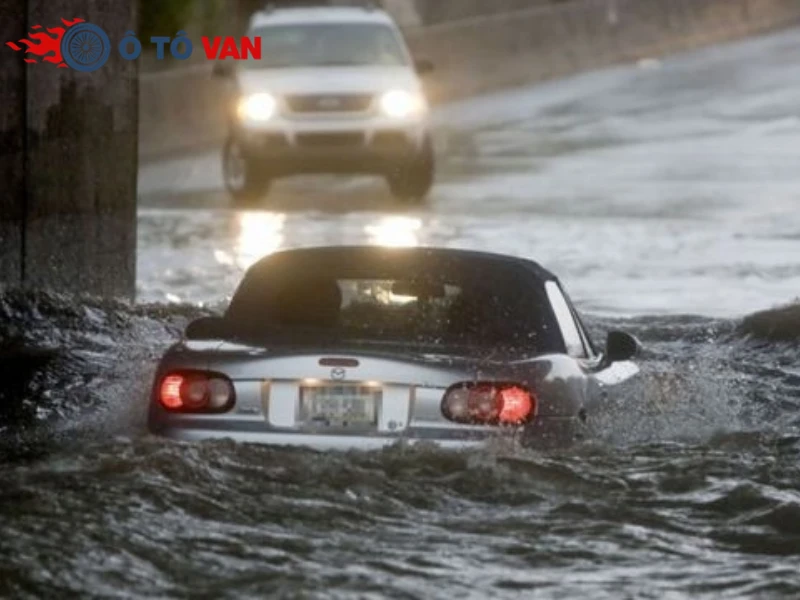 Bảo hiểm thủy kích hỗ trợ từ 70% đến 80% chi phí sửa chữa động cơ Bảo hiểm thủy kích hỗ trợ từ 70% đến 80% chi phí sửa chữa động cơ