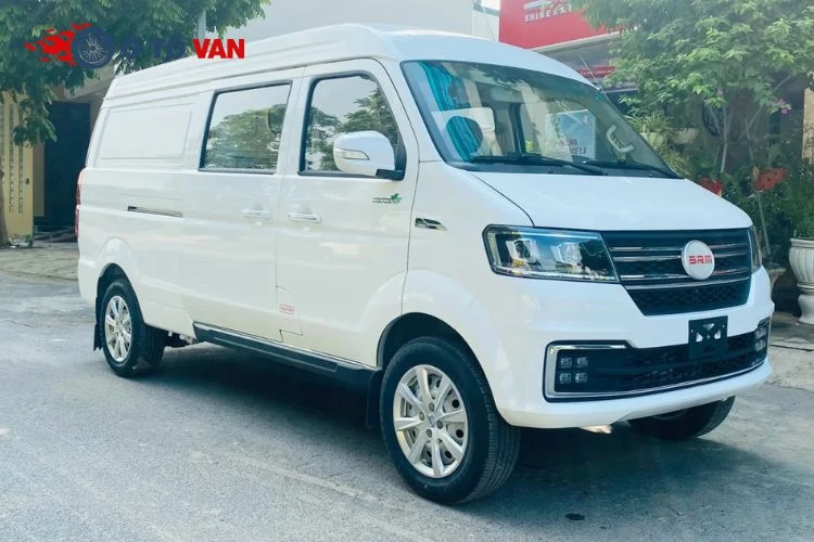 Bí quyết chọn xe tải van tối ưu vận chuyển logistics cho hàng hóa quá khổ