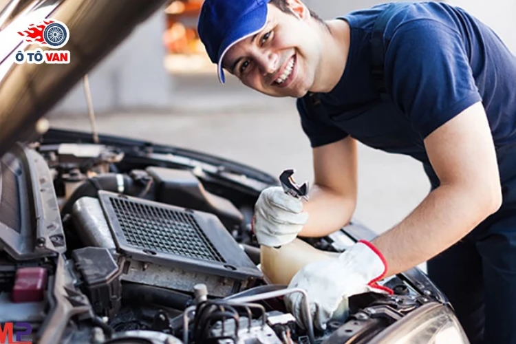 Khởi động xe tải van khi ắc quy yếu – mẹo nhanh & an toàn