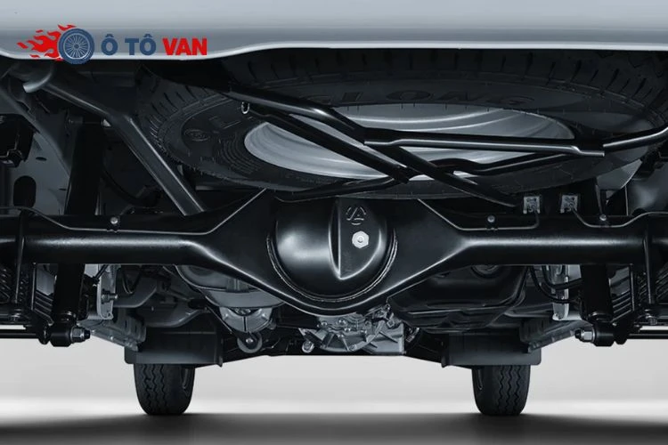 Bí quyết lái xe van an toàn, chống lật và kiểm soát tải trọng tuyệt đối