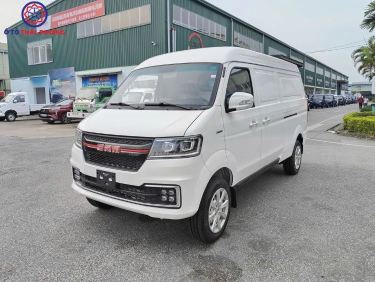 Xe van SRM tùy biến đa năng 
