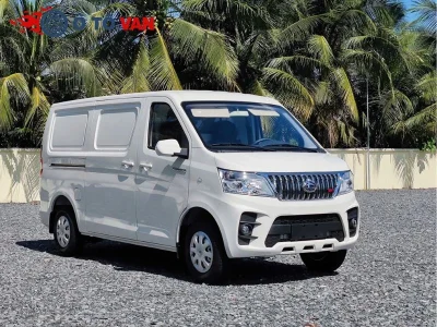 Đánh giá xe tải van Tera V6 2 chỗ: Có đáng mua cho người mới kinh doanh?