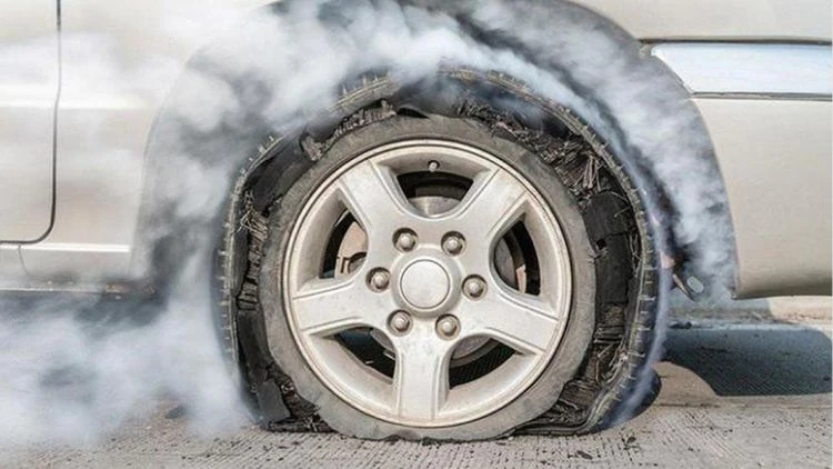 Chủ xe nên dự phòng một khoản cho trường hợp khẩn cấp