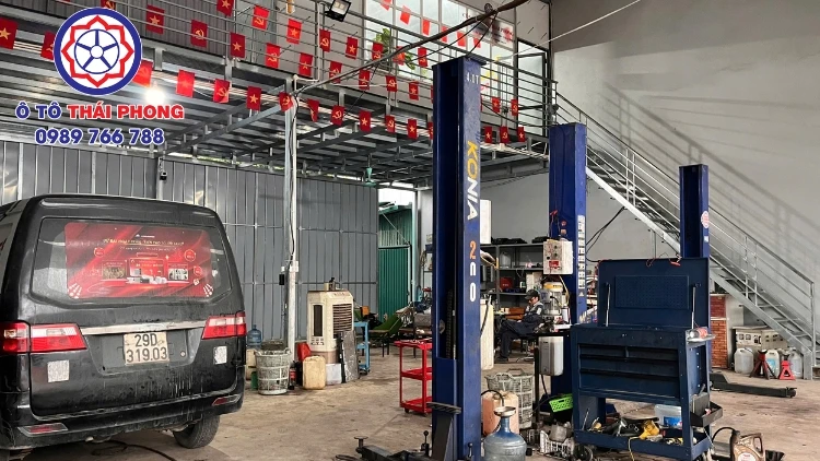 Xưởng dịch vụ