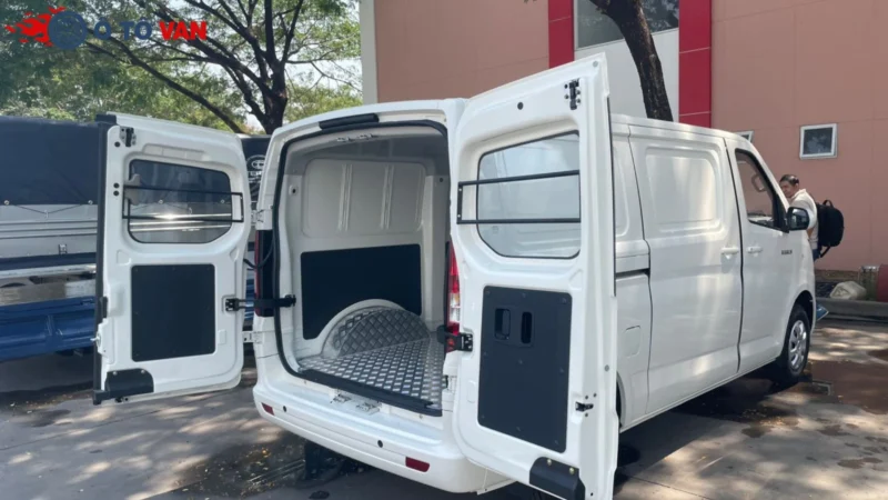 Tình huống khiến tài xế Tera V6 phải xử lý trong vài giây