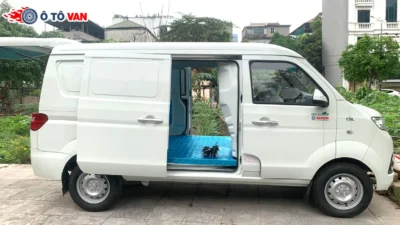hiệu suất vận chuyển xe van SRM X30i